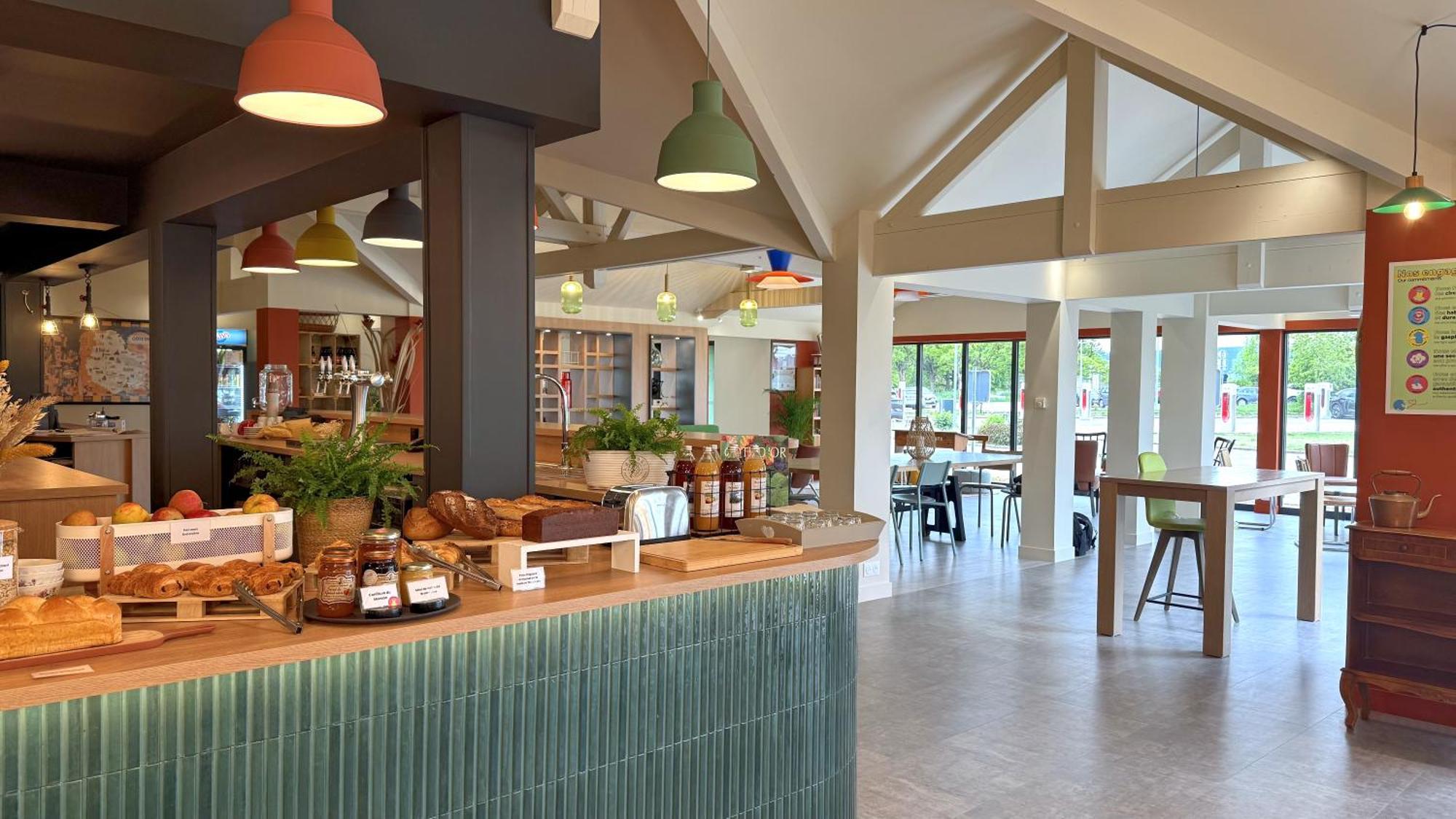 Greet Hotel Dijon Sud Longvic Ngoại thất bức ảnh
