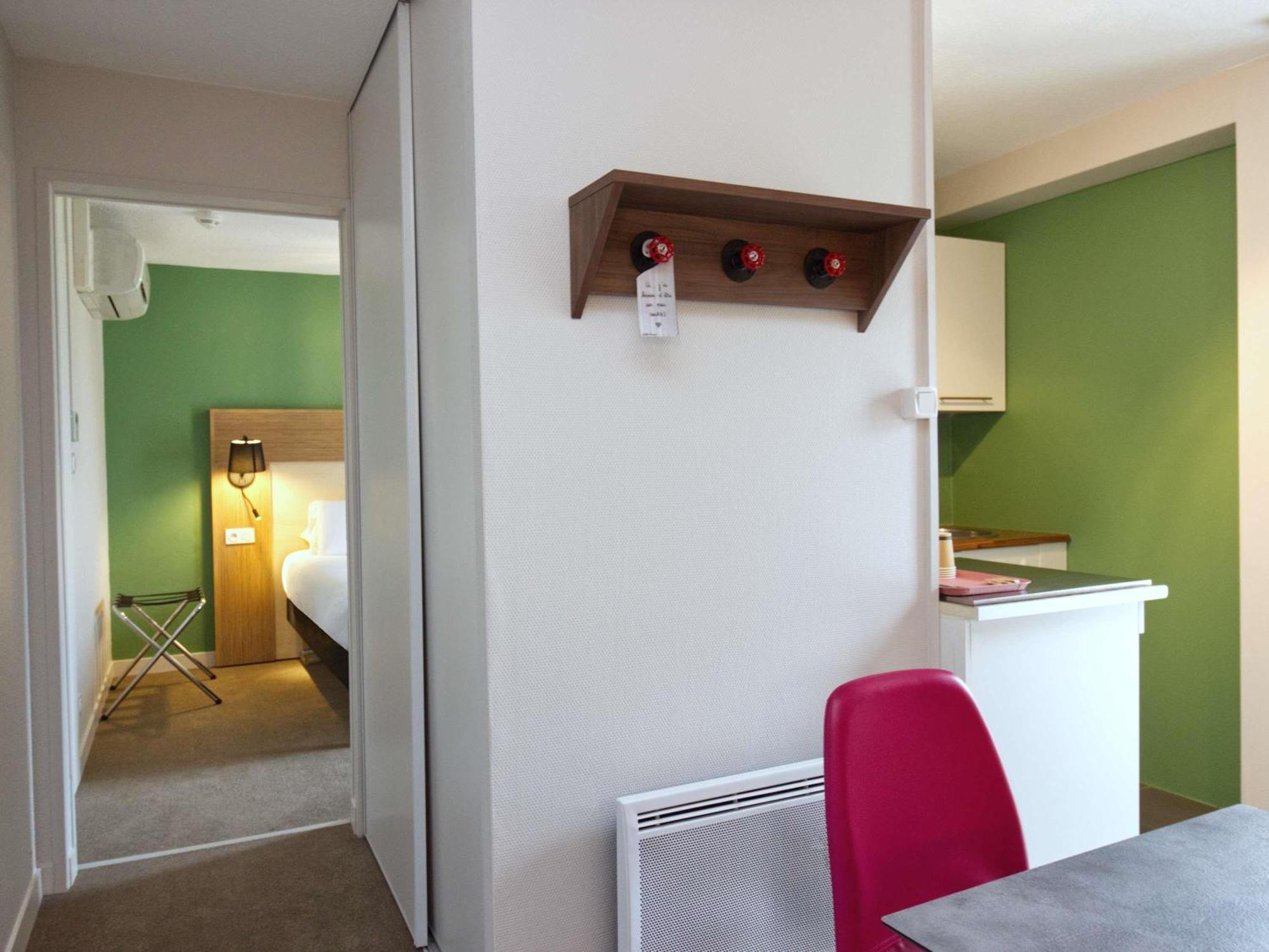 Greet Hotel Dijon Sud Longvic Ngoại thất bức ảnh