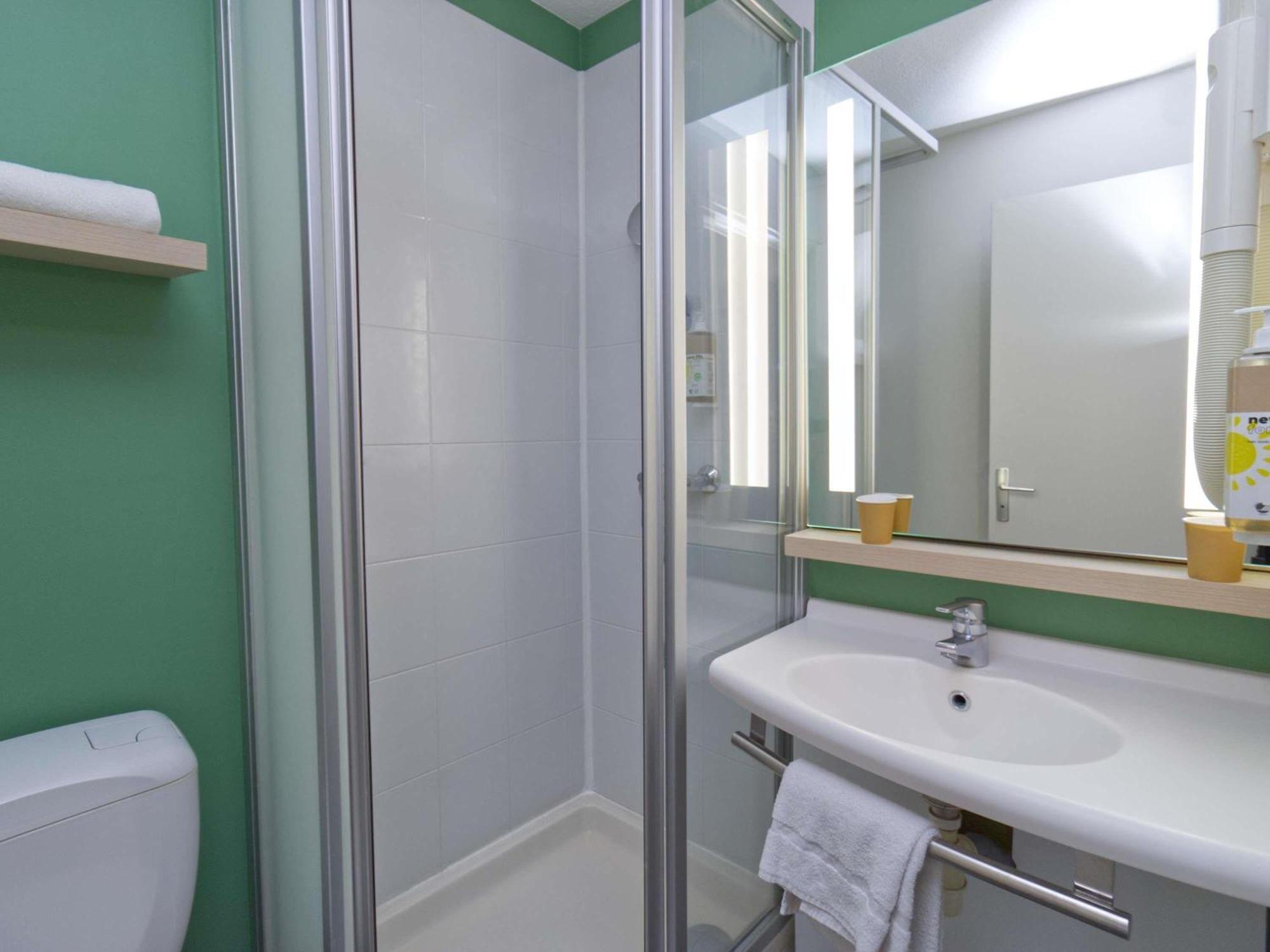 Greet Hotel Dijon Sud Longvic Ngoại thất bức ảnh